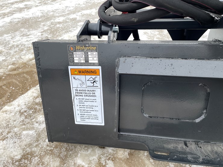 #2347-•-wolverine-mini-skid-steer-stump-grapple-image-18