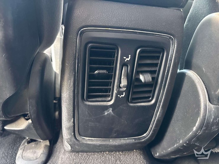 2013-dodge-durango-image-22