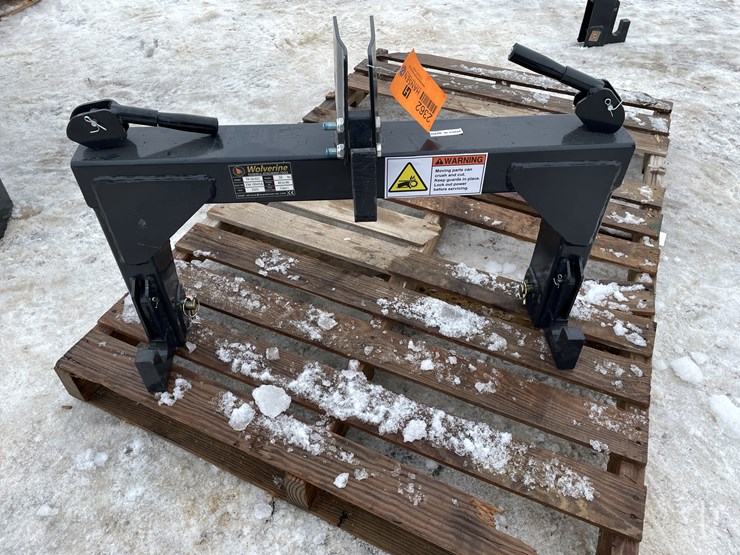 #2362-•-wolverine-class-one-tractor-quick-hitch-image-2