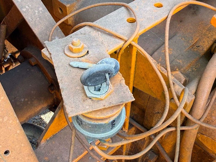 minneapolis-moline-udlx-image-23