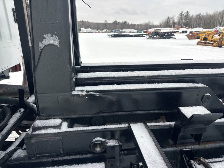 2008-caterpillar-c13-image-21