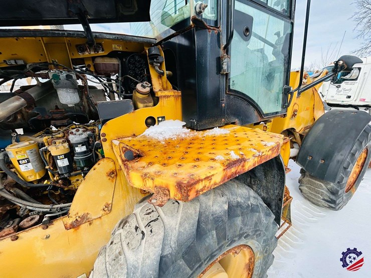 caterpillar-914m-image-78