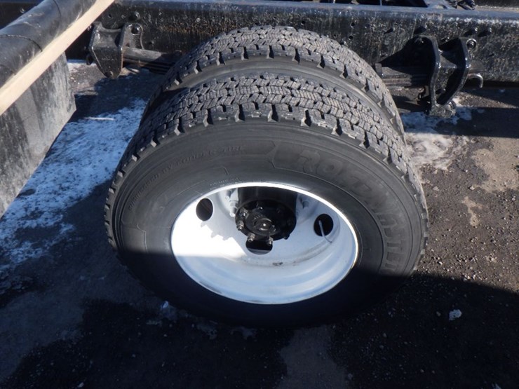 2016-hino-338-image-4