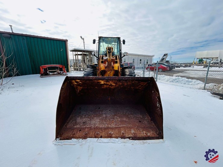 caterpillar-914m-image-9