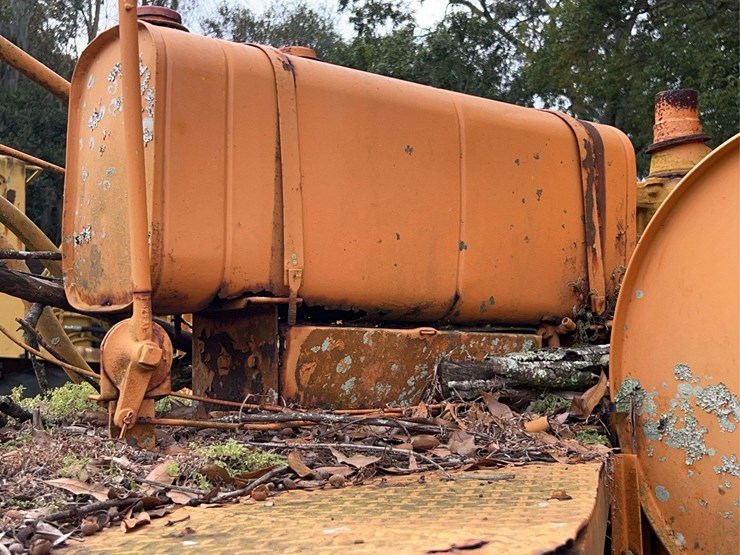 minneapolis-moline-ztu-image-27