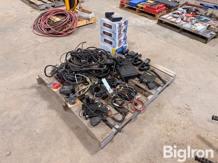 midland-radios/camcamera/hay-moisture-testers-image-1