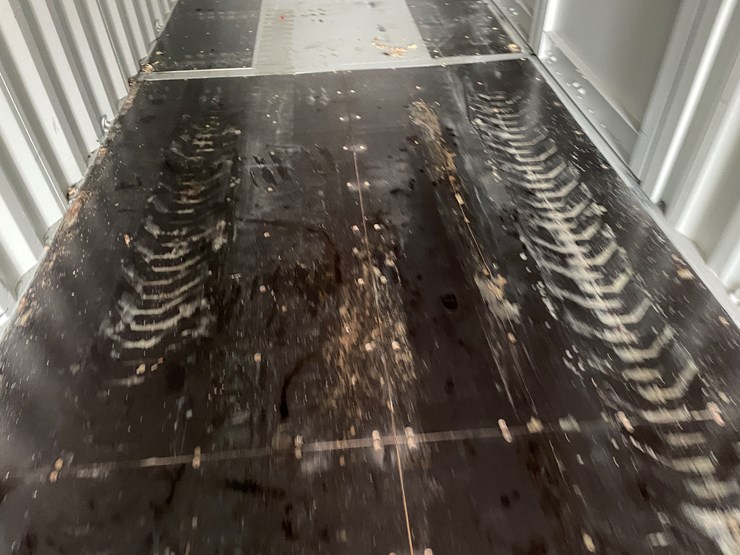 #200-•-40'-high-cube-multi-door-shipping-container-image-15