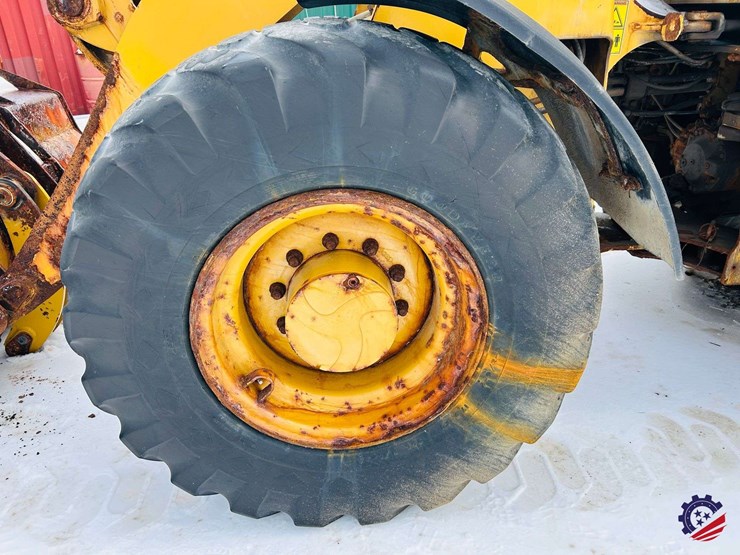 caterpillar-914m-image-21