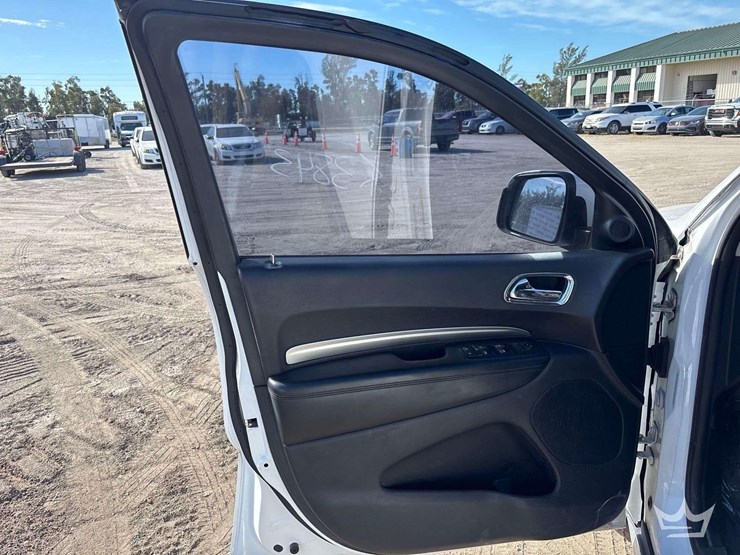 2013-dodge-durango-image-11