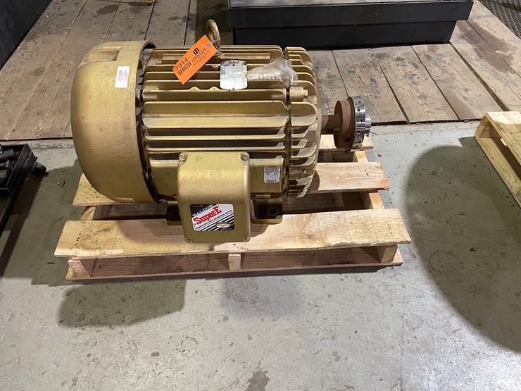 #7014-•-baldor-super-e-electric-motor-image-1