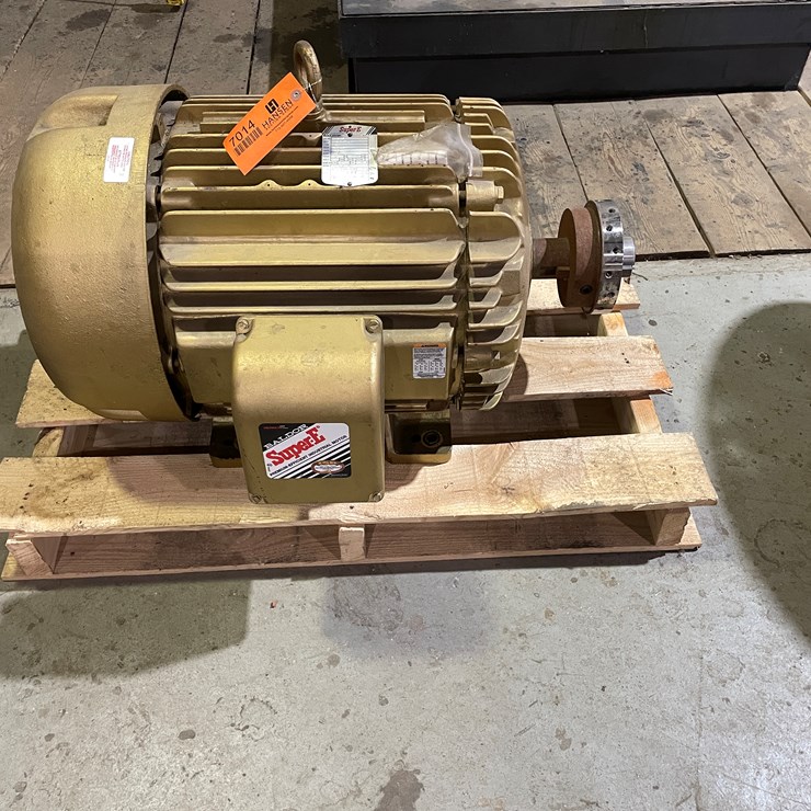 #7014 • Baldor Super-E Electric Motor