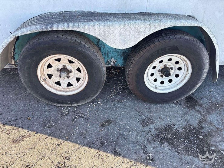 t/a-enclosed-trailer-image-9