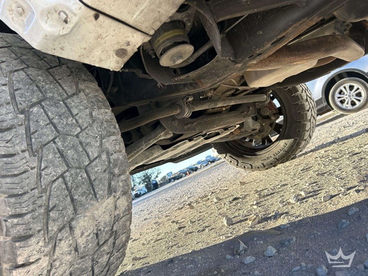 2017-chevrolet-silverado-1500-image-16