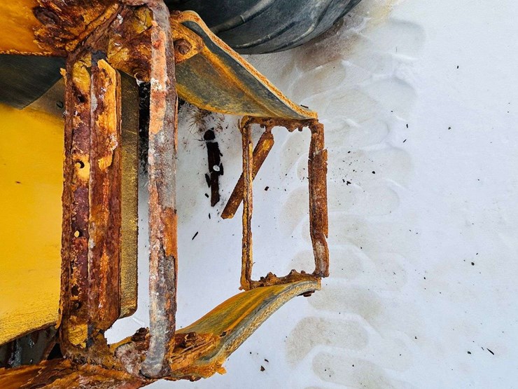 caterpillar-914m-image-92