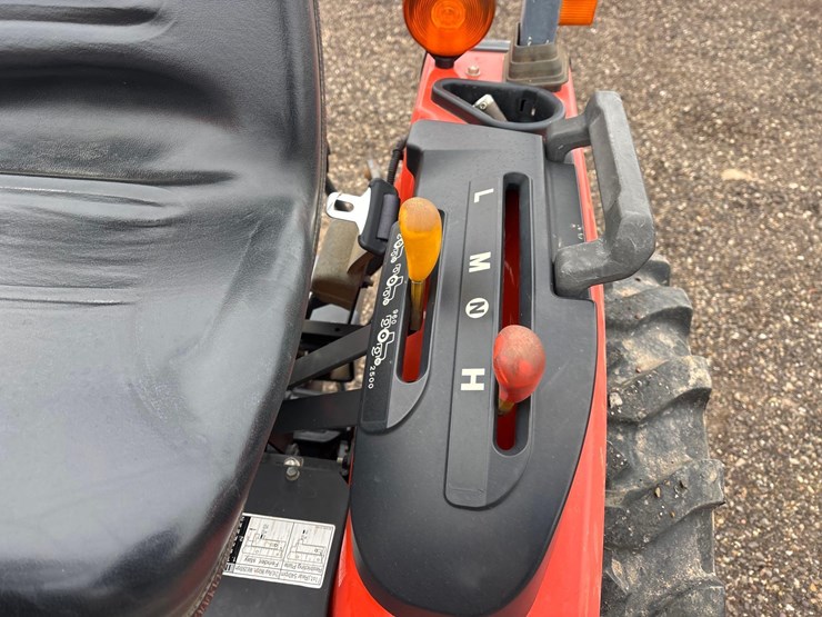 kubota-b2320-image-11