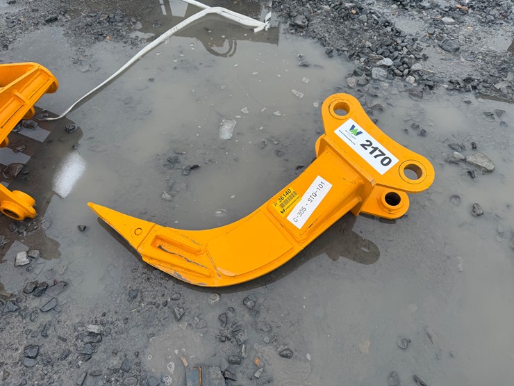 caterpillar-305-image-1