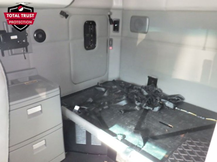 2020-kenworth-t680-image-20