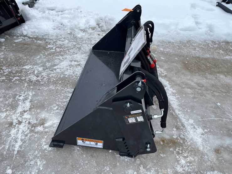 #2364-•-wolverine-mini-skid-steer-combination-bucket-image-8