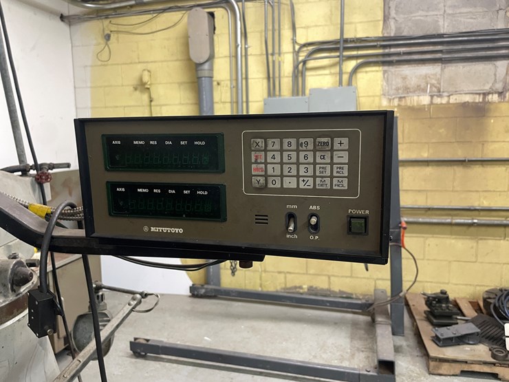 #5971-•-bridgeport-metal-milling-machine-image-8