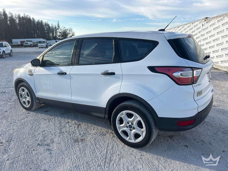 2017-ford-escape-image-4