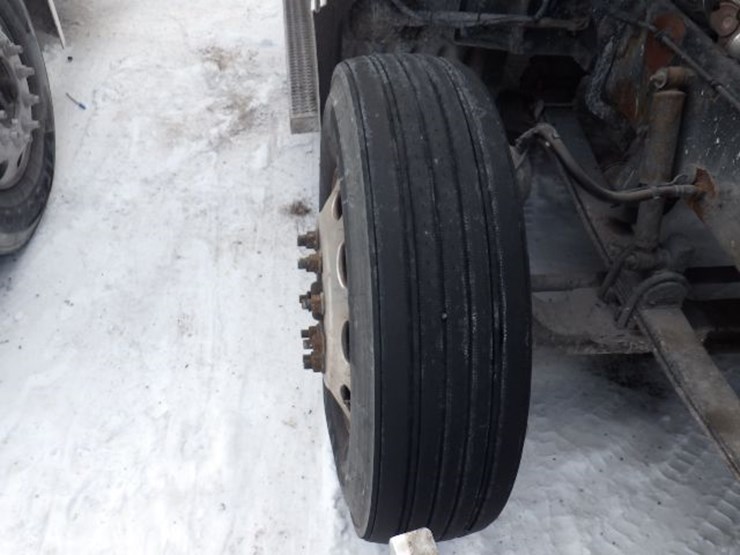 2014-peterbilt-386-image-27