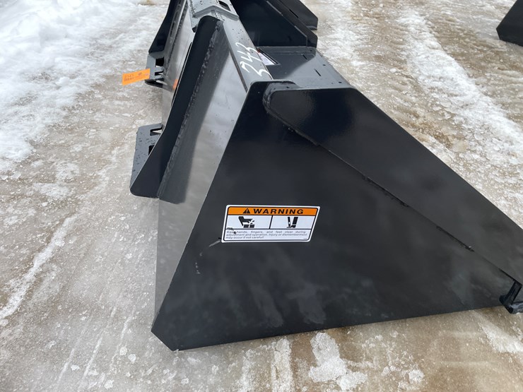 #2343-•-wolverine-universal-mount-track-duty-bucket-image-14