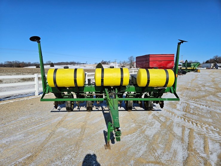 john-deere-7000-image-8