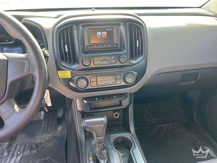 2016-chevrolet-colorado-image-15