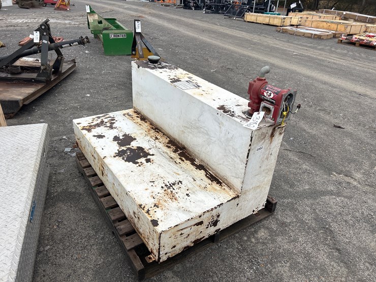 #382-•-100-gallon-l-shaped-fuel-tank-image-1