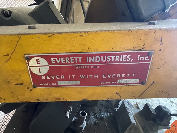 #5916-•-everett-industries-metal-chop-saw-image-6