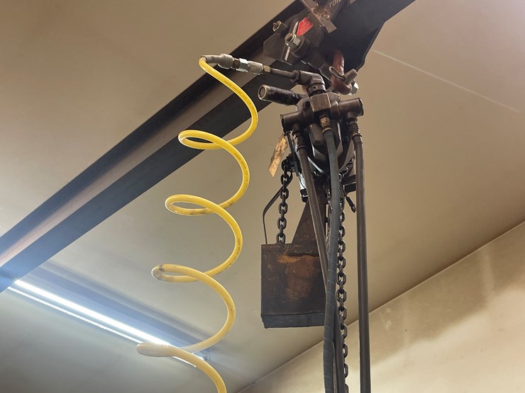 #5980-•-air-hoist-image-4