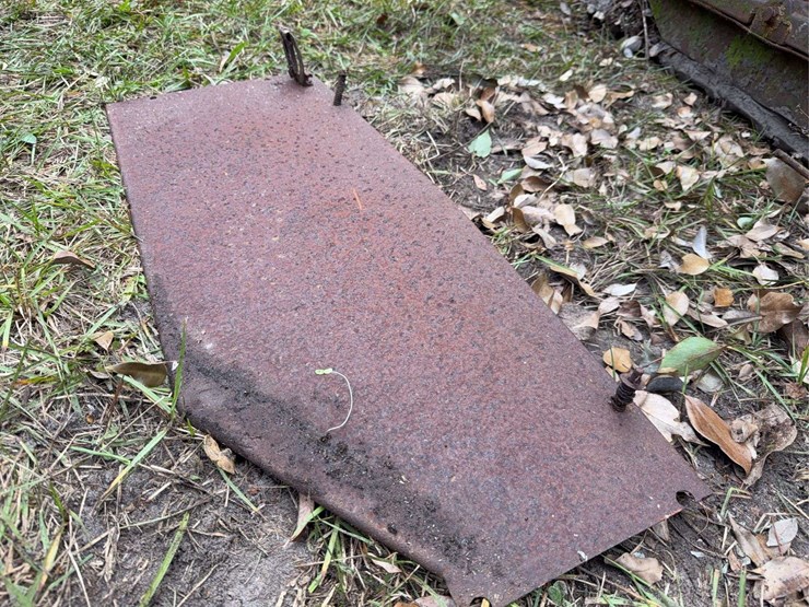 caterpillar-2-ton-crawler-image-35