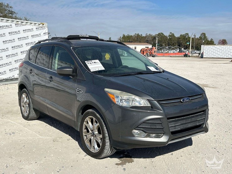 2013-ford-escape-image-2