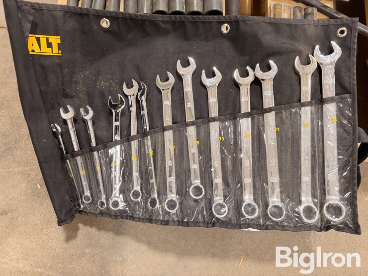 socket-sets/drill-bits/tap-&-die-set-image-13