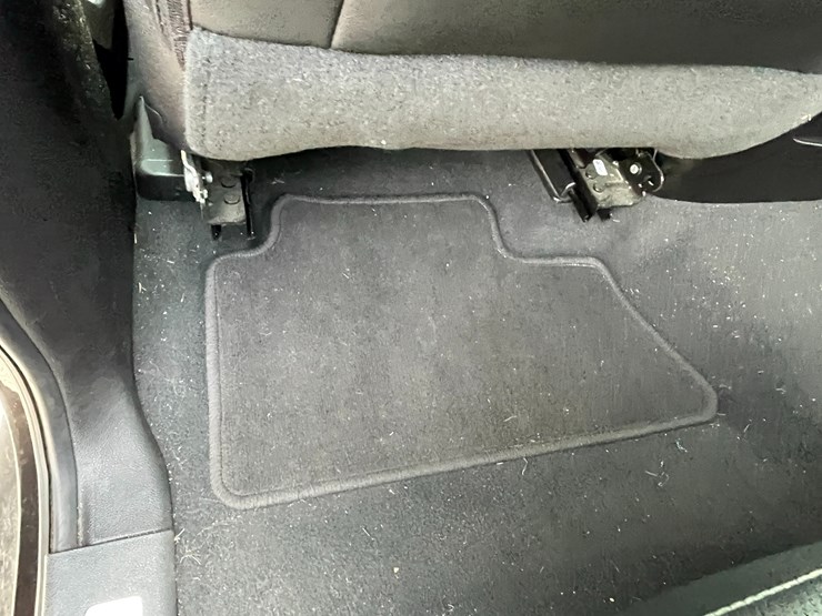 #4000-•-2019-chevy-silverado-high-country-pickup-(has-wi-title)-image-68