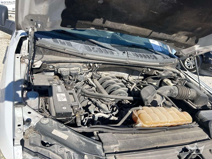 2017-ford-f150-image-9