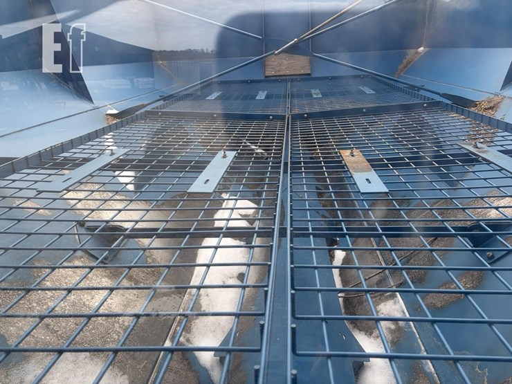 2004-kinze-650-image-7