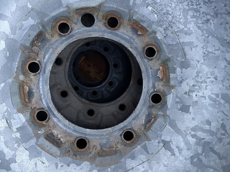 11.2-24nd-tires-&-rims-image-15