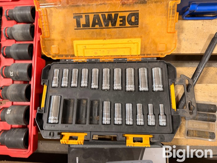 socket-sets/drill-bits/tap-&-die-set-image-16