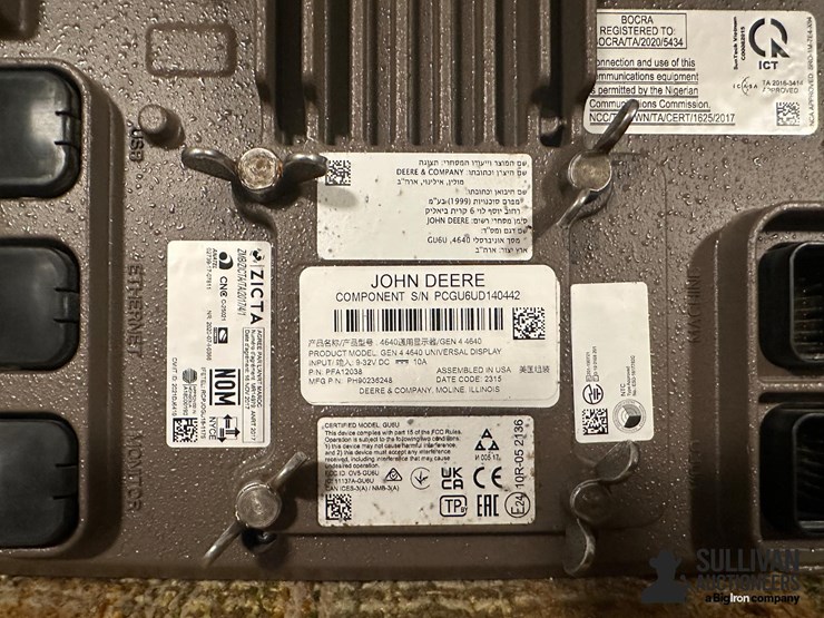 john-deere-gen-4-4640-universal-display-image-6