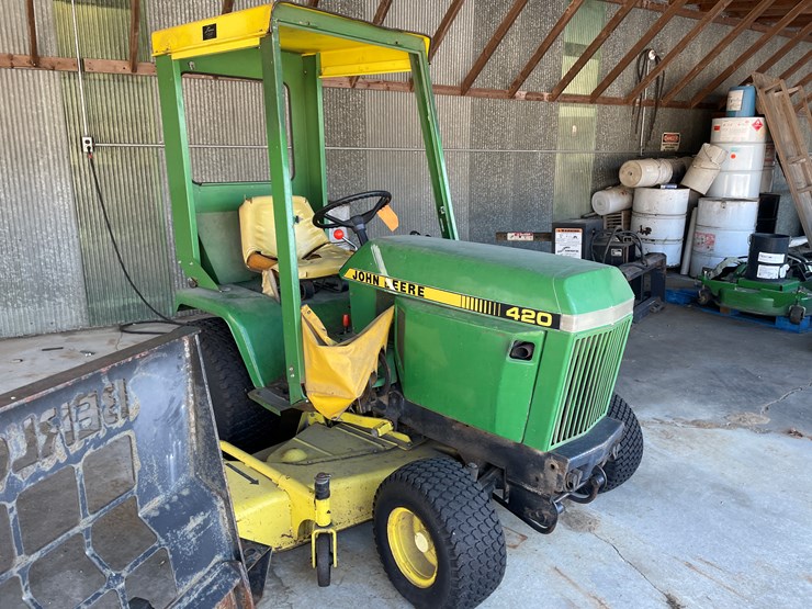 john-deere-420-image-3