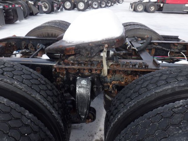 2016-freightliner-cascadia-125-image-6