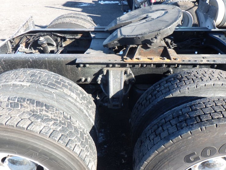 2007-peterbilt-378-image-4