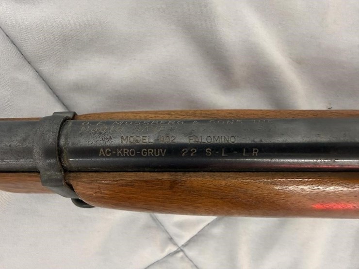 mossberg-model-402-.22-s,l,-lr-rifle-image-7