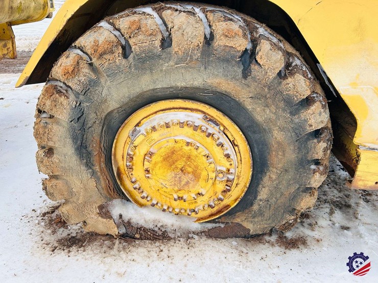 caterpillar-621-image-7