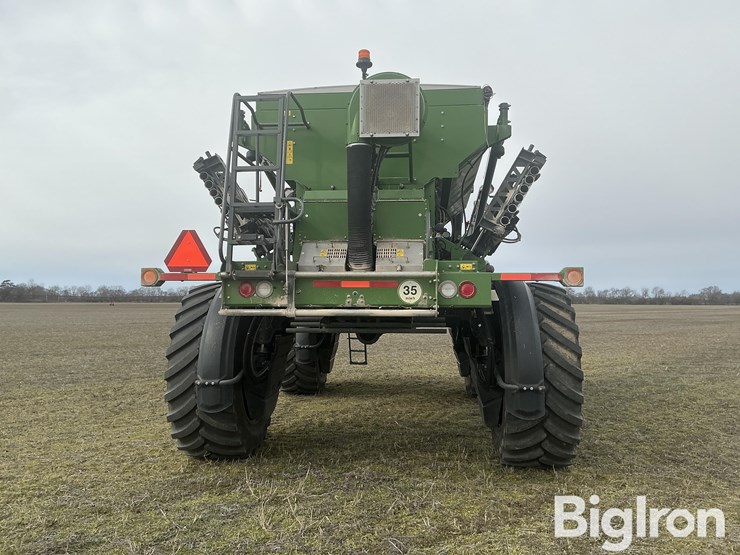 2023-fendt-rogator-937h-self-propelled-dry-fertilizer-spreader-image-6