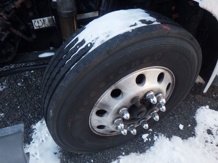 2018-peterbilt-579-image-20