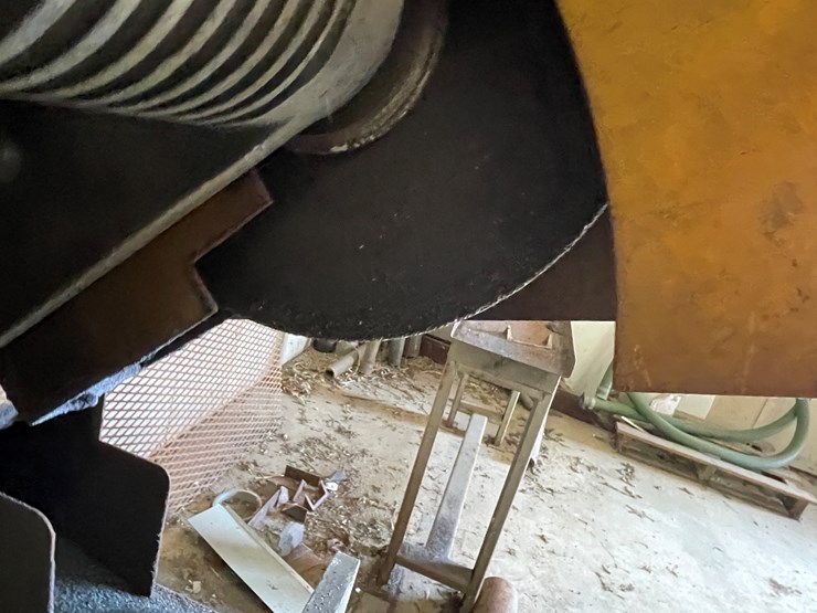 #5916-•-everett-industries-metal-chop-saw-image-7