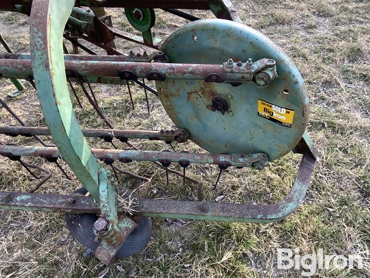 john-deere-350-image-15