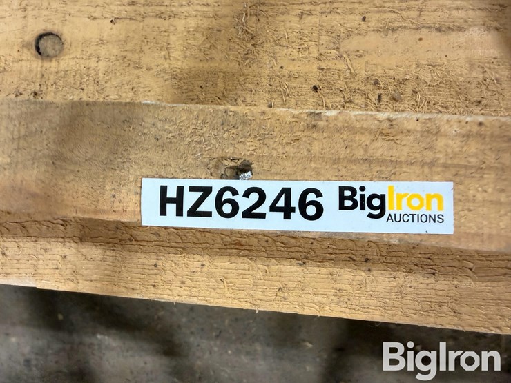 dewalt-air-hose-reel-w/accessories-image-14